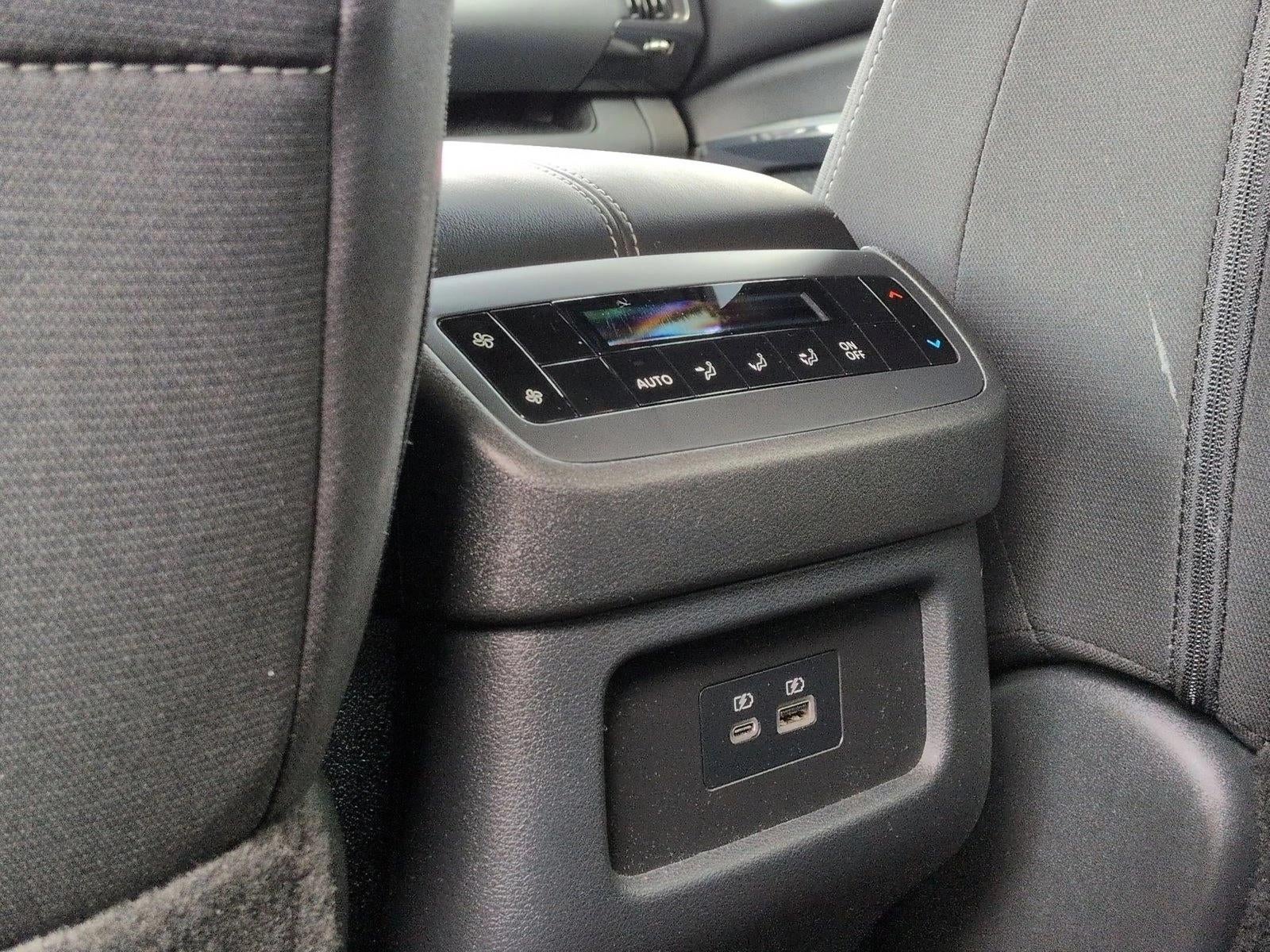 2024 Nissan Pathfinder SV 4WD