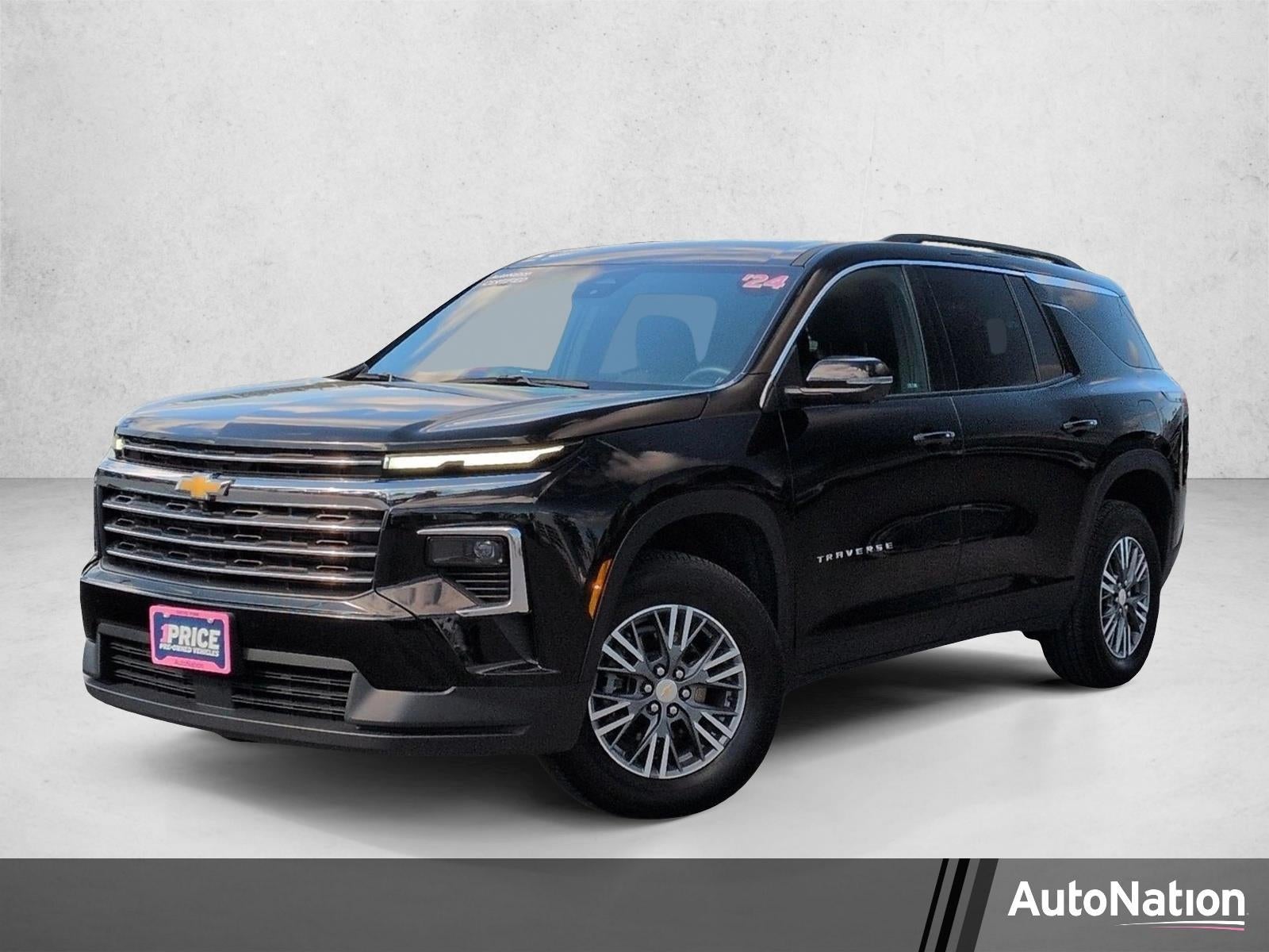2024 Chevrolet Traverse LT