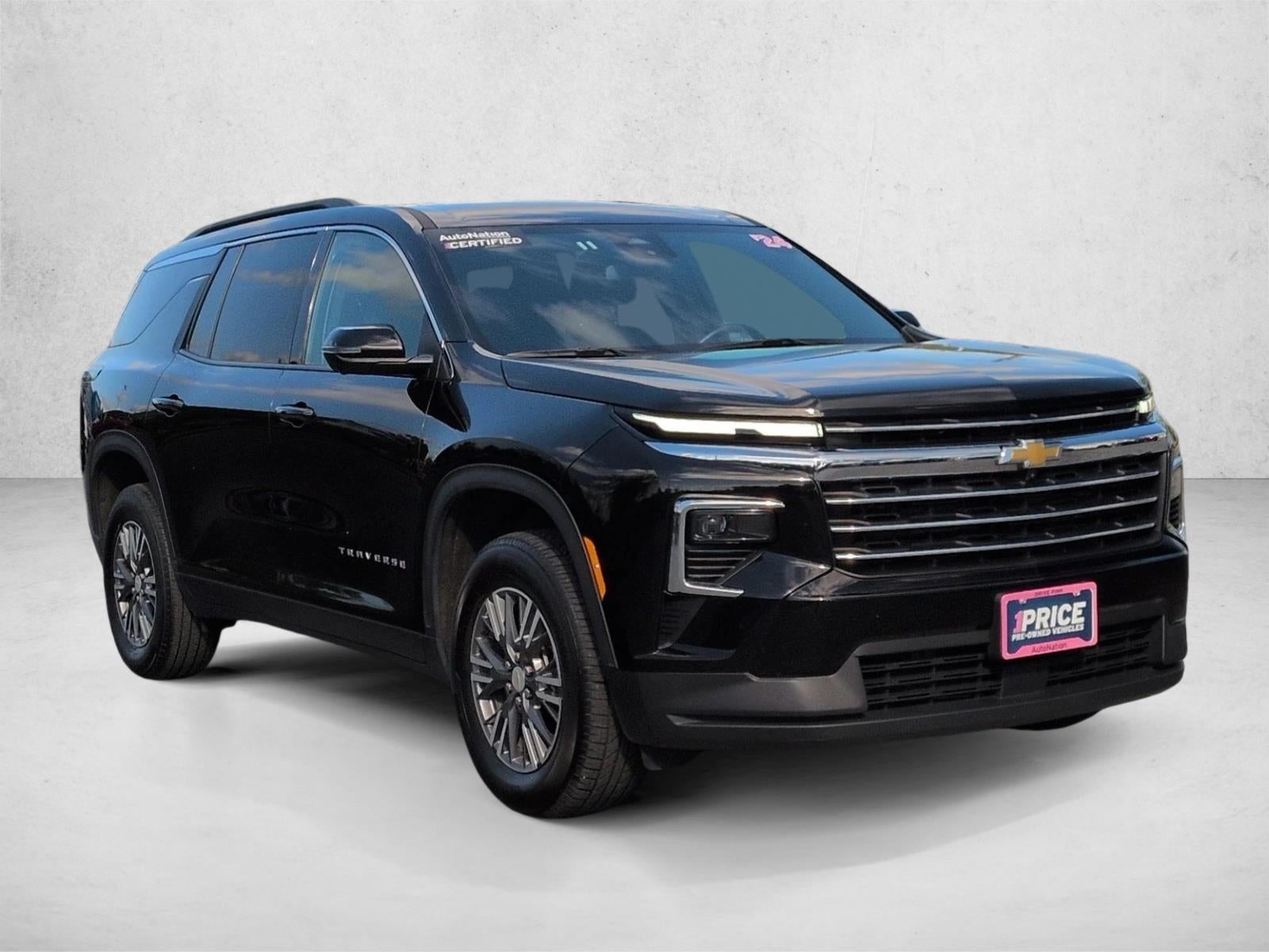 2024 Chevrolet Traverse LT