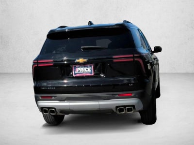 2024 Chevrolet Traverse LT