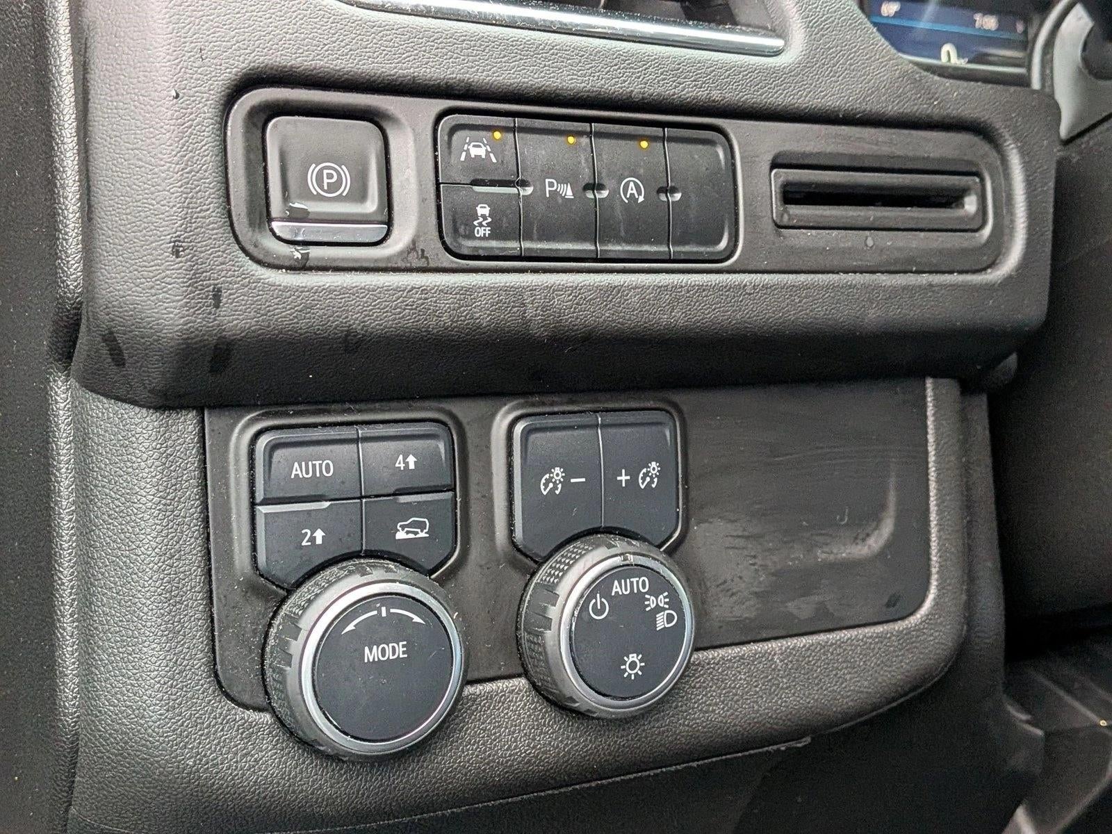 2023 Chevrolet Suburban LS