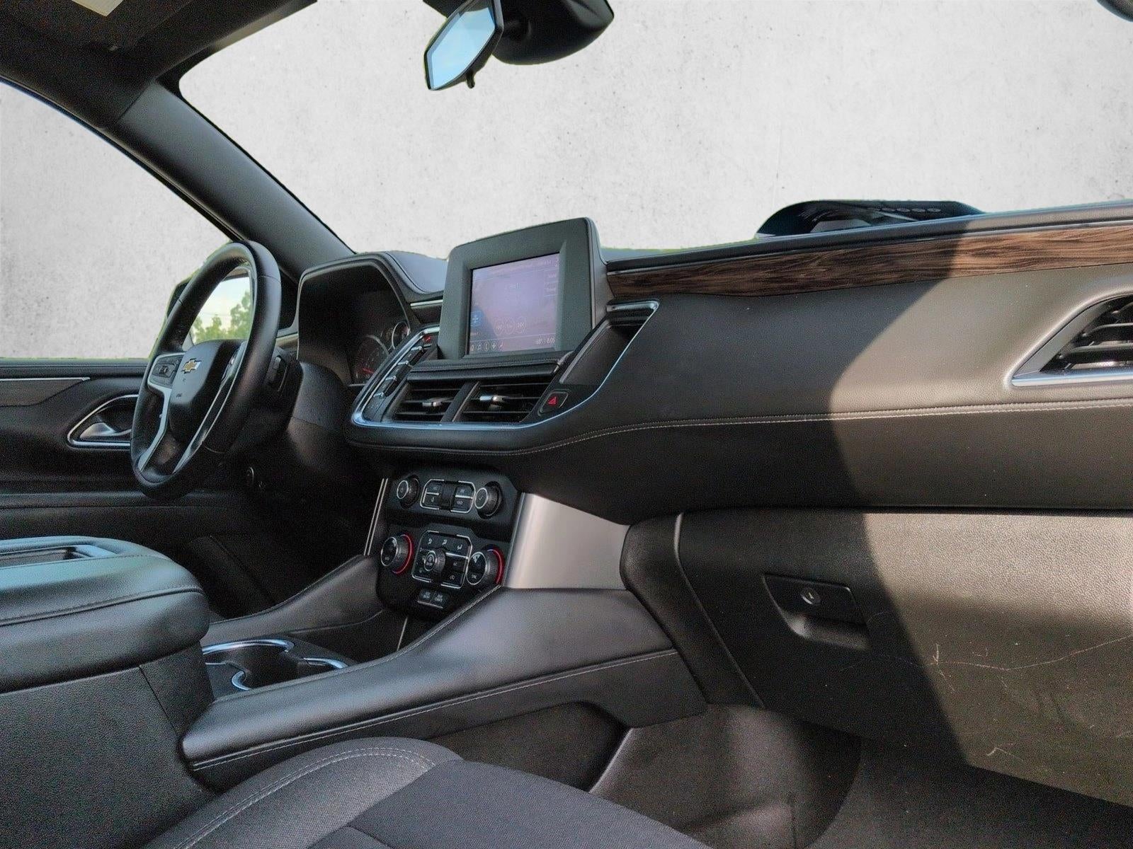 2023 Chevrolet Suburban LS
