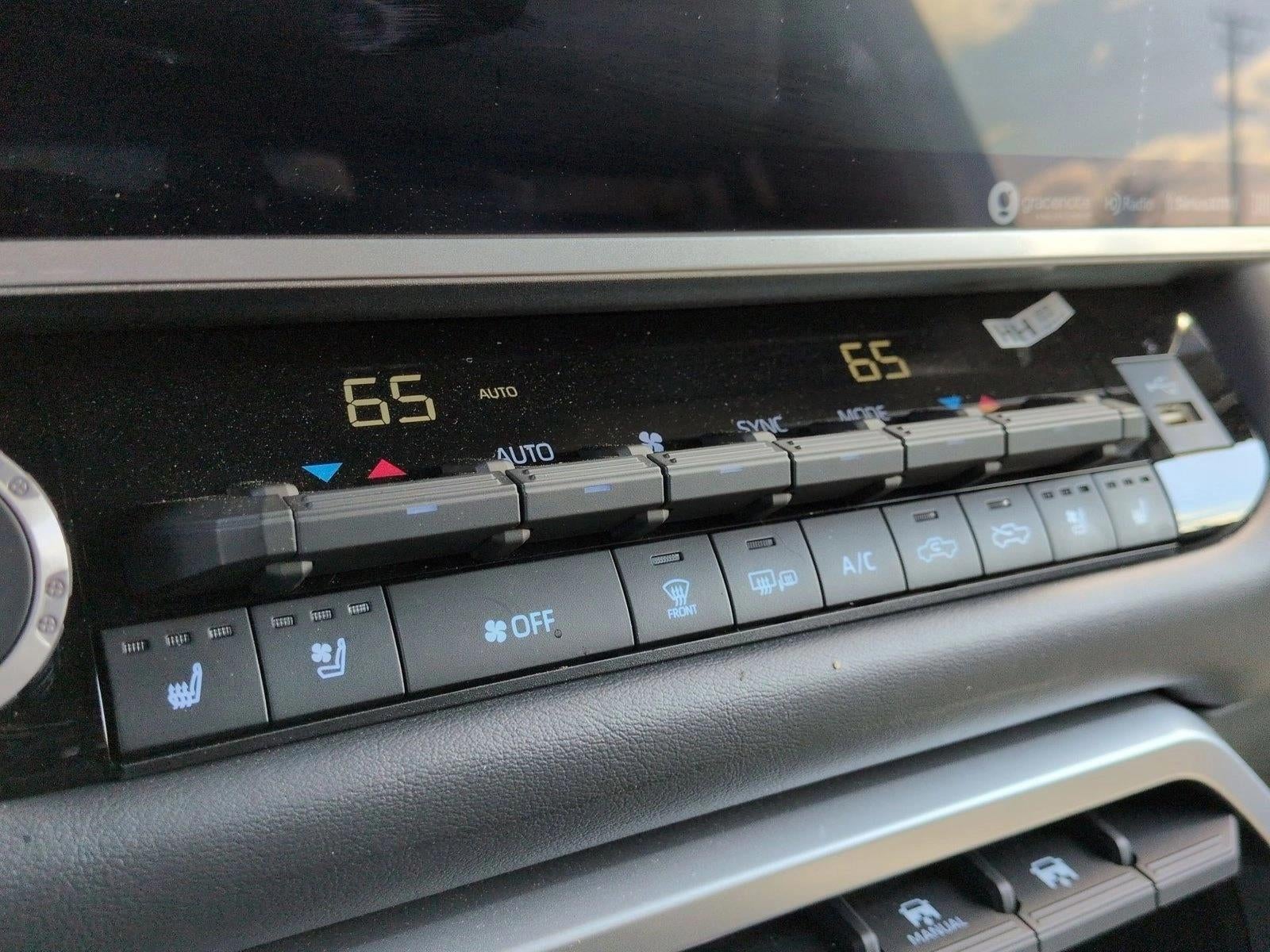 2022 Toyota Tundra Platinum
