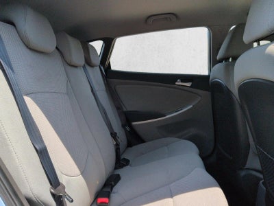 2013 Hyundai Accent GS