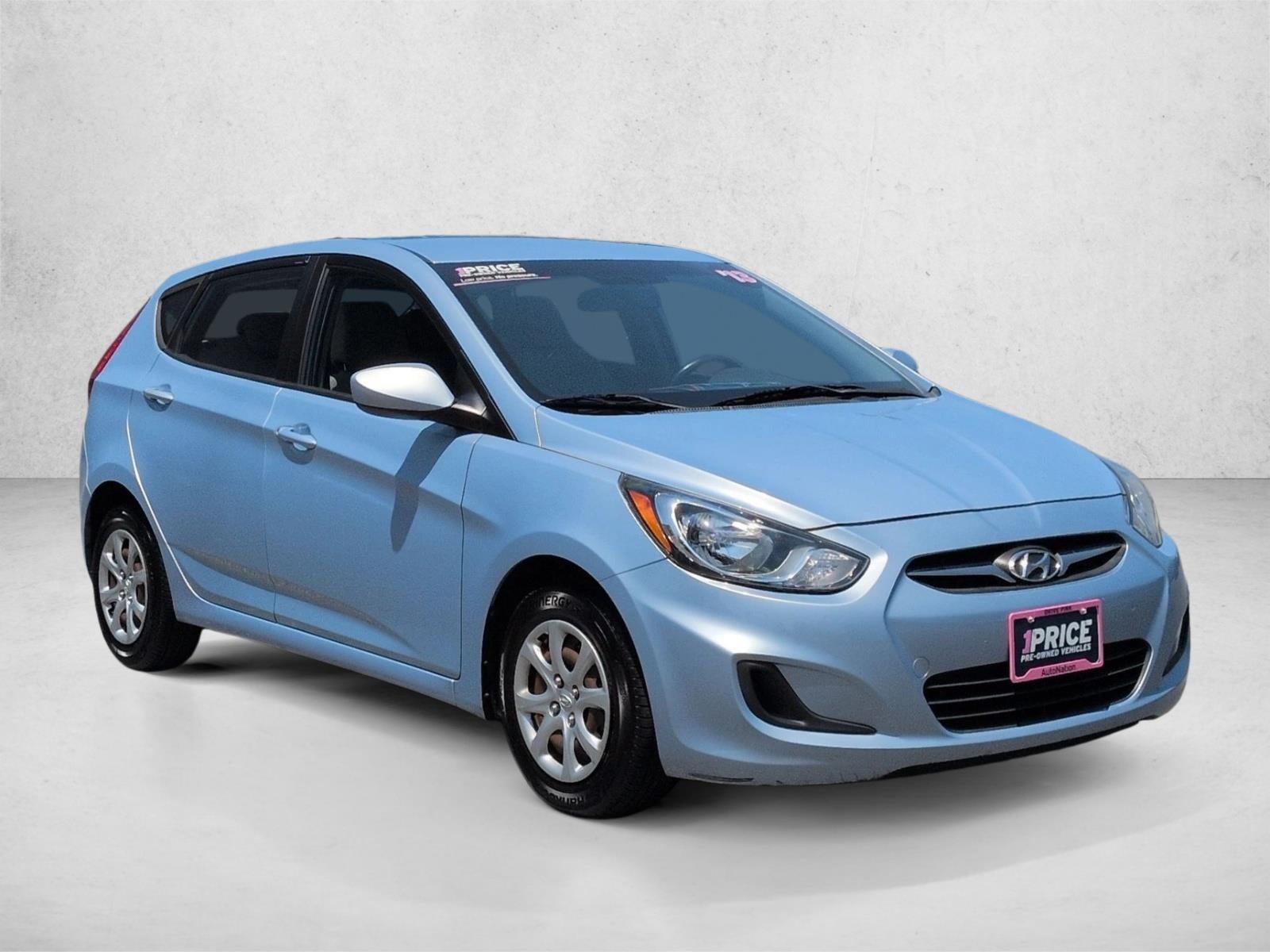 2013 Hyundai Accent GS