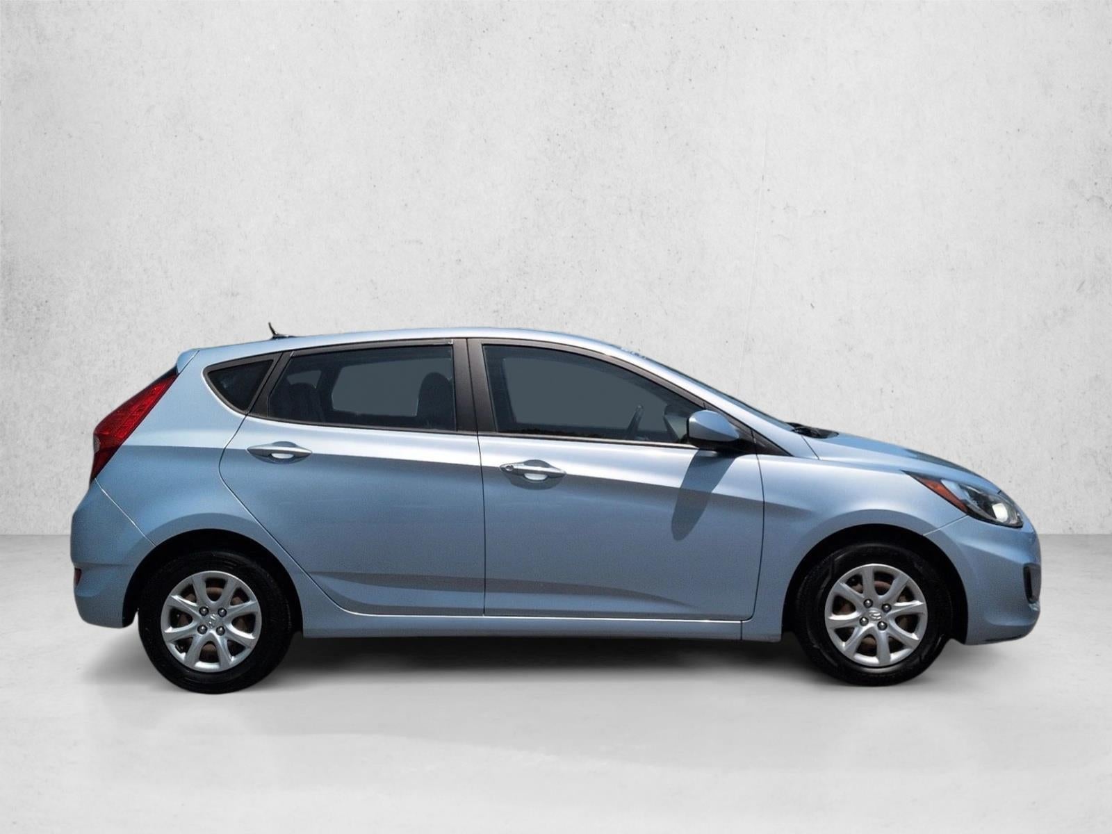 2013 Hyundai Accent GS