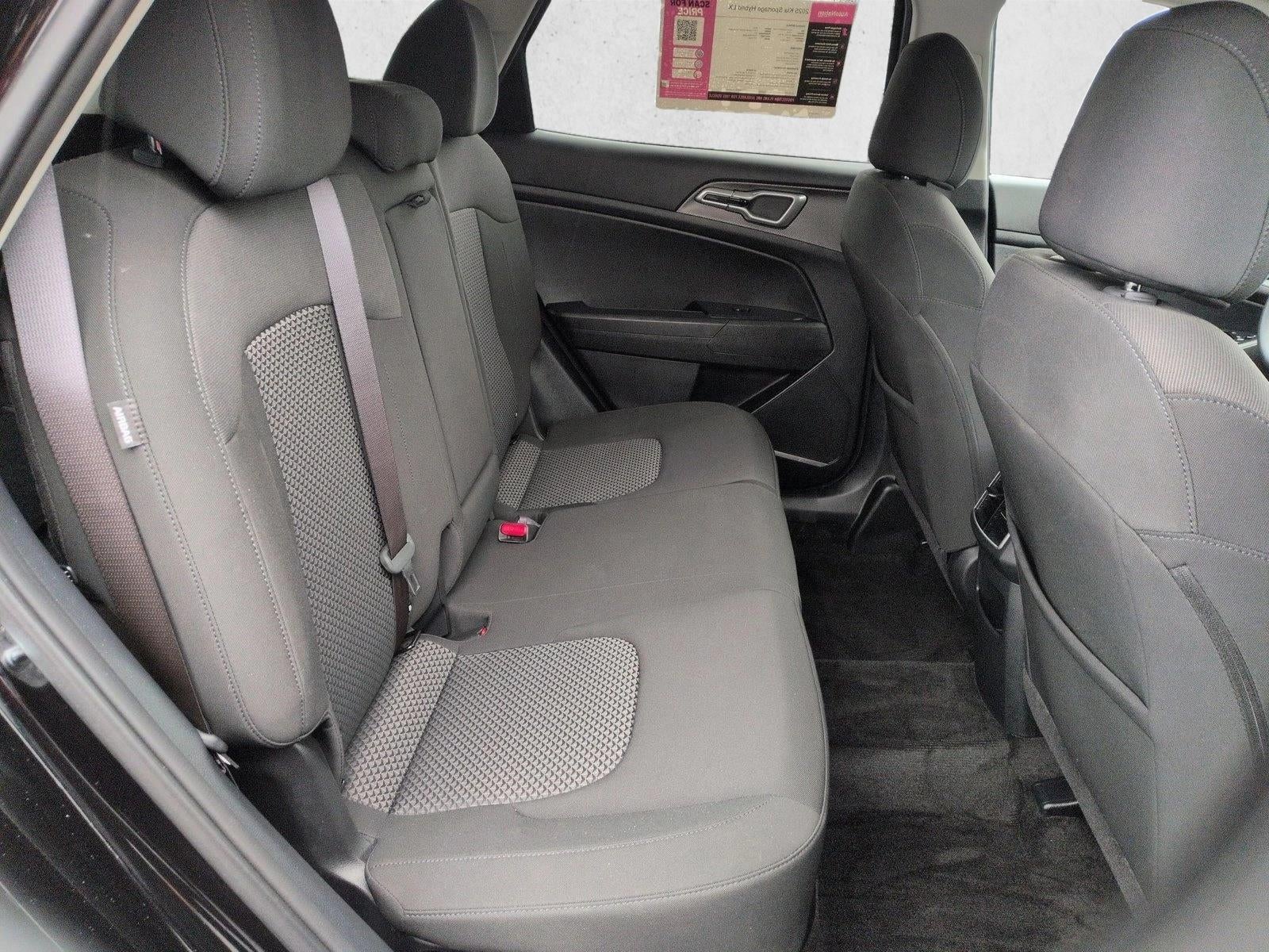 2025 Kia Sportage Hybrid LX