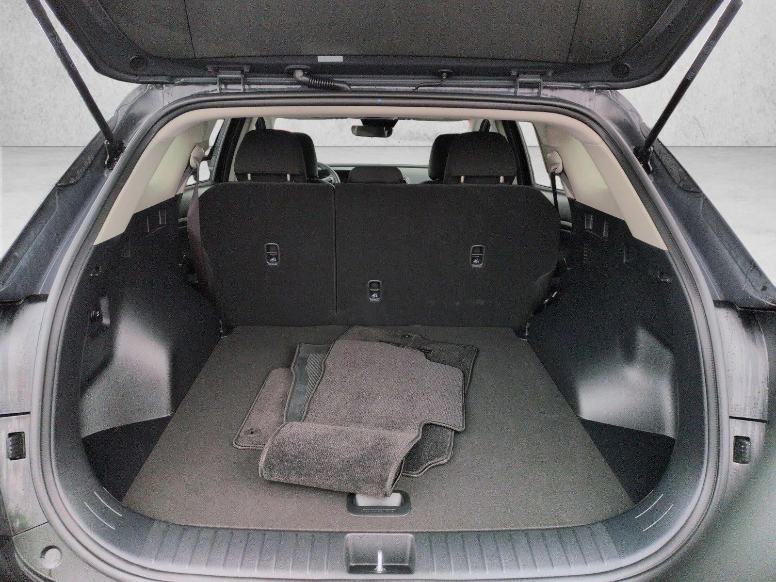 2025 Kia Sportage Hybrid LX