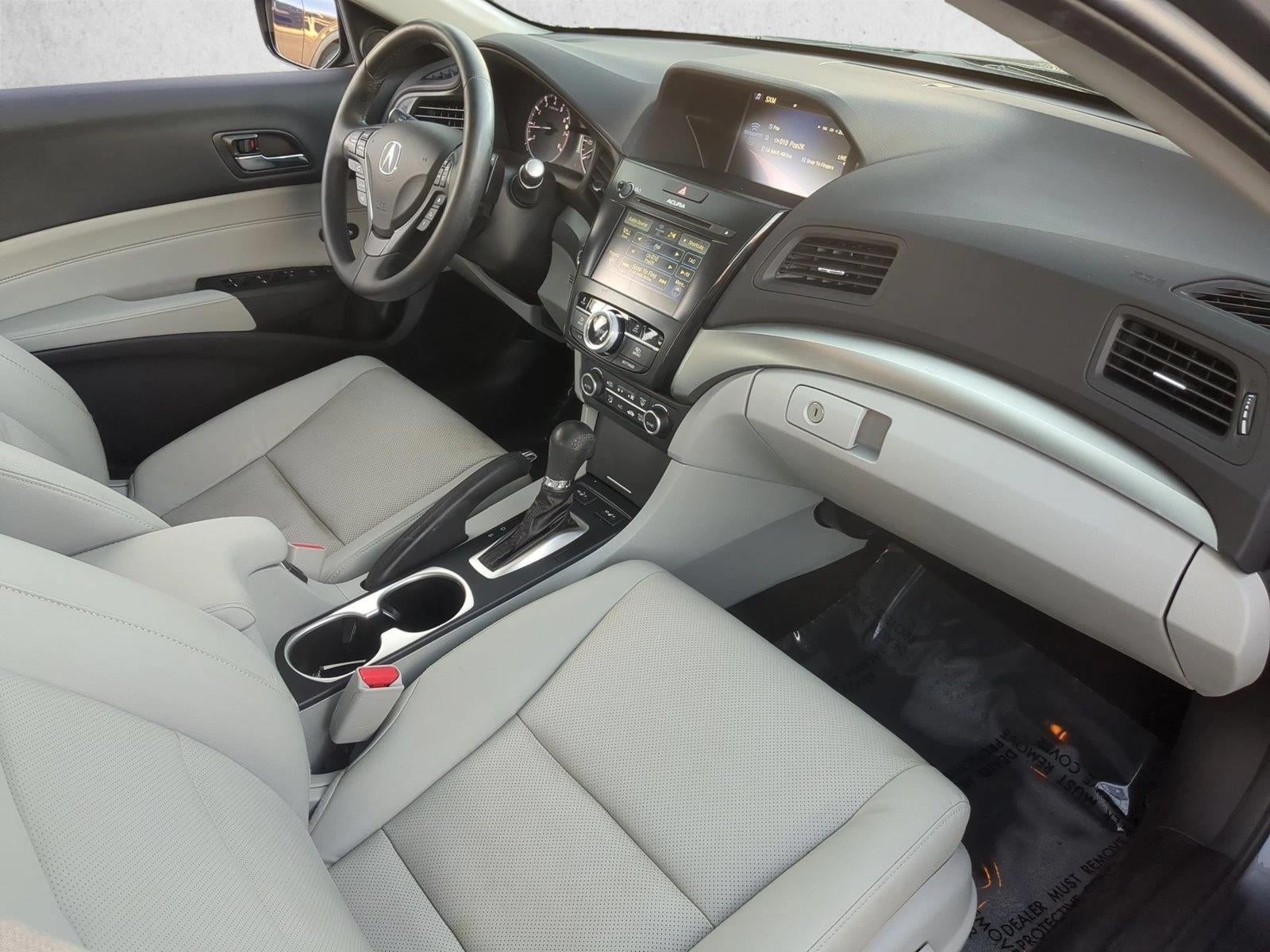 2017 Acura ILX Sedan w/Premium Pkg