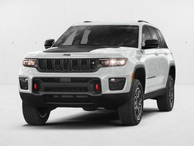 2023 Jeep Grand Cherokee Laredo 4x4