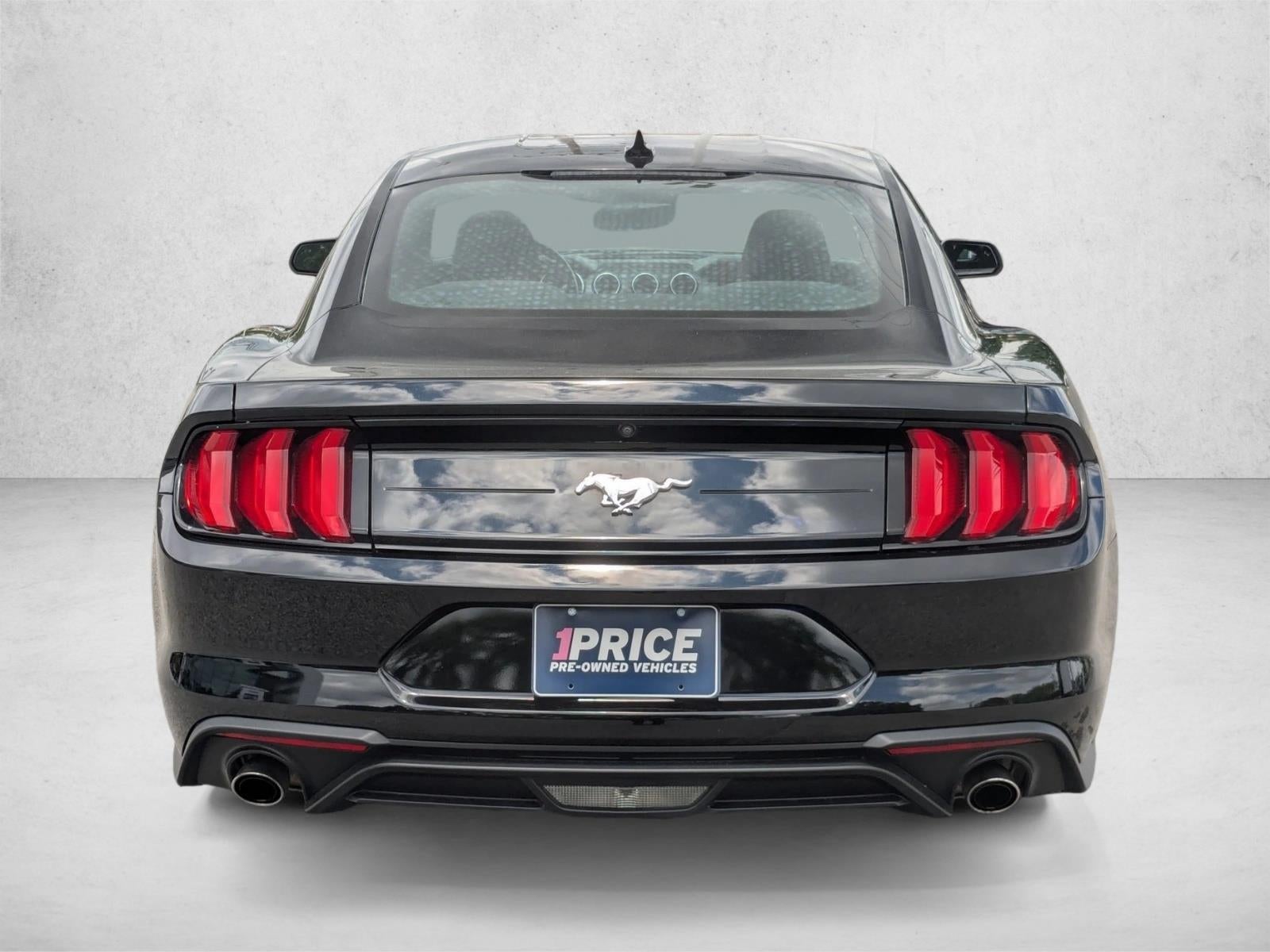 2022 Ford Mustang EcoBoost Fastback