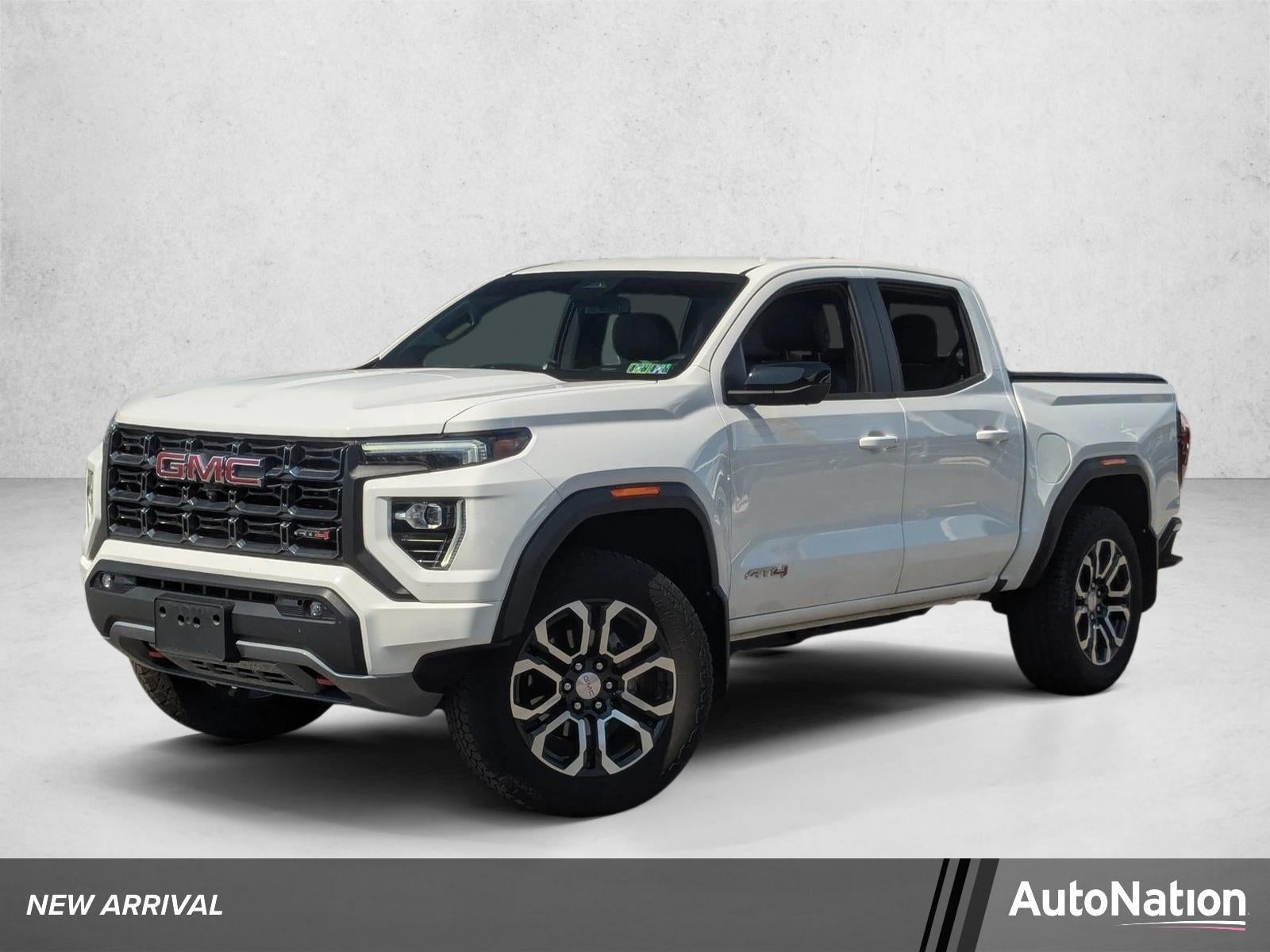 2024 GMC Canyon Crew Cab Short Box 4-Wheel Drive AT4