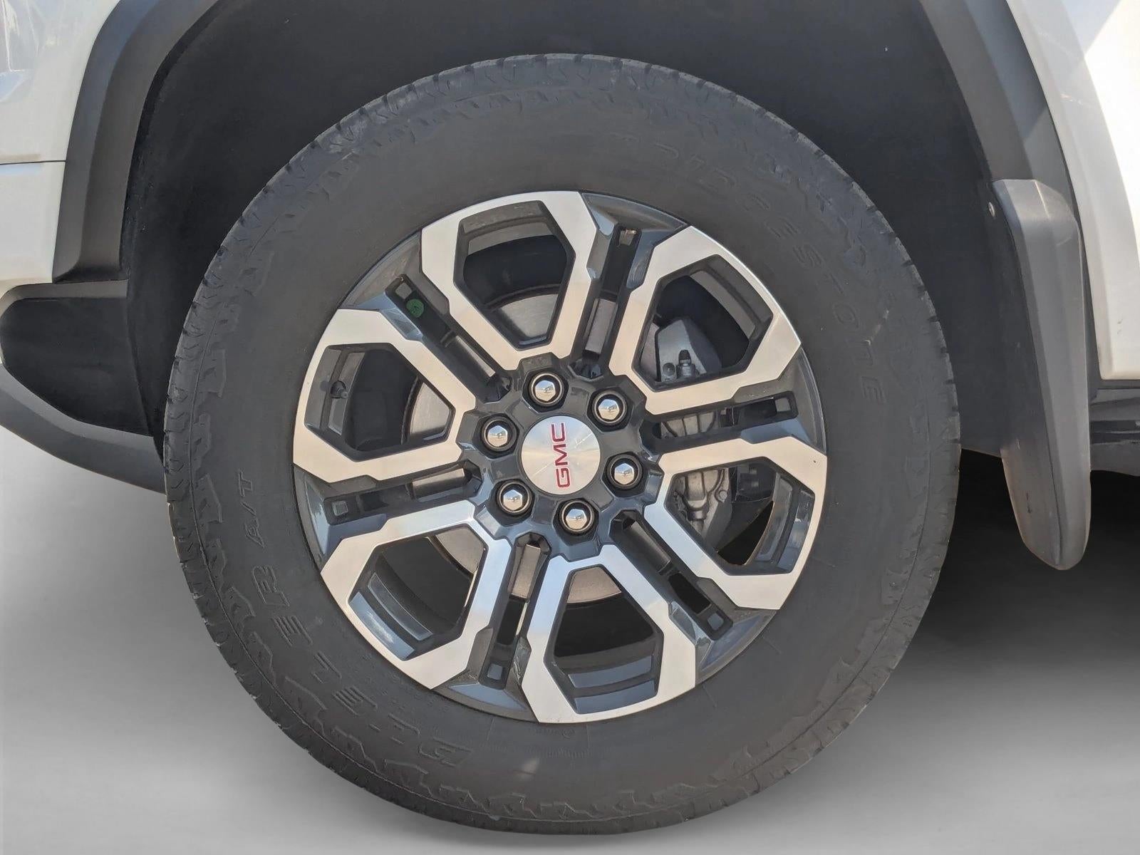 2024 GMC Canyon Crew Cab Short Box 4-Wheel Drive AT4