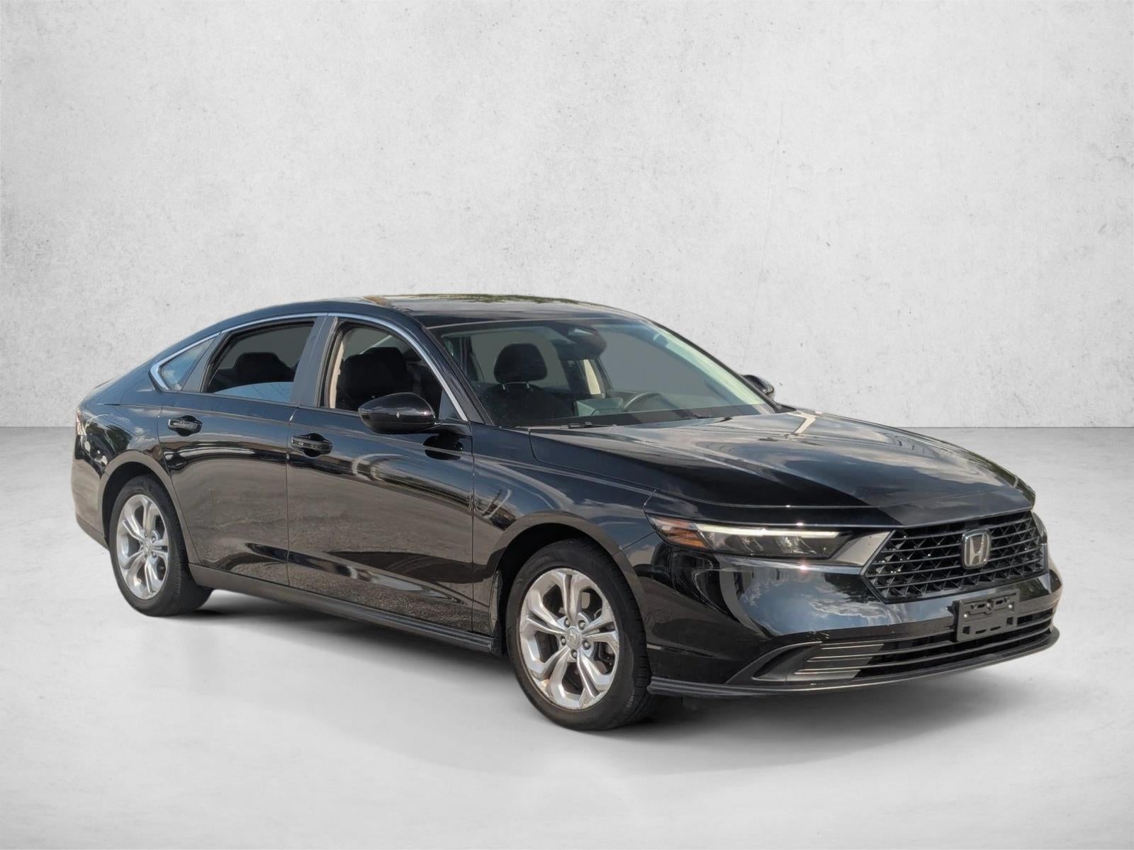 2025 Honda Accord Sedan LX CVT
