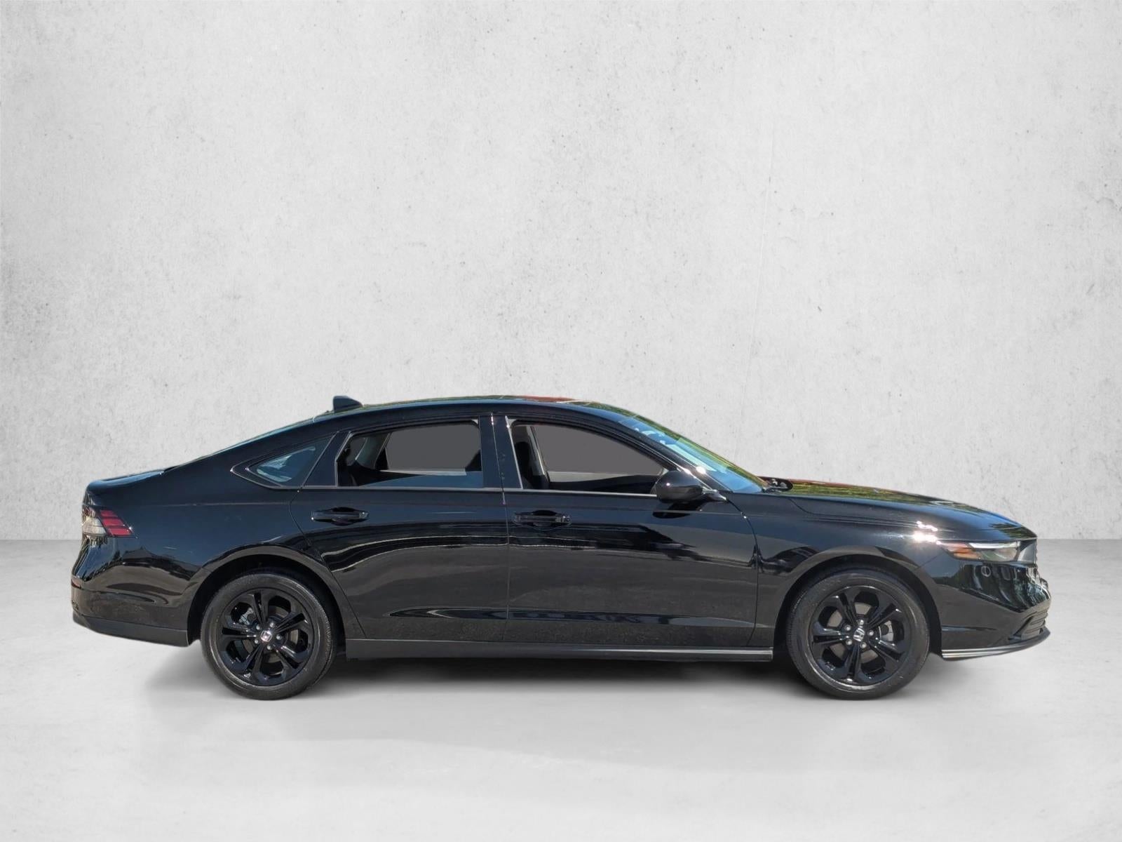 2025 Honda Accord Sedan SE CVT