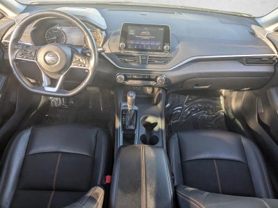 2022 Nissan Altima 2.5 SR Sedan