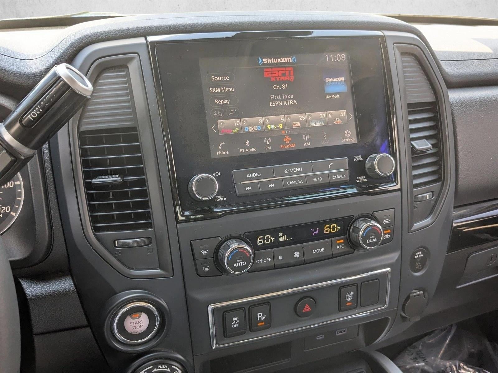 2024 Nissan Titan 4x4 Crew Cab SV