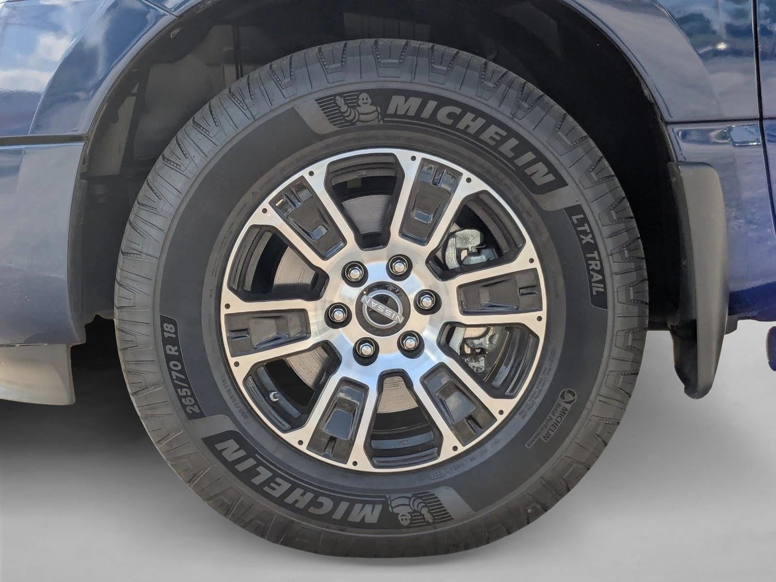 2024 Nissan Titan 4x4 Crew Cab SV