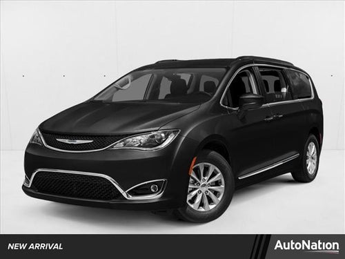 2017 Chrysler Pacifica Touring-L FWD