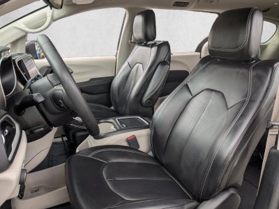 2023 Chrysler Pacifica Touring L FWD