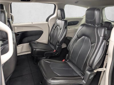 2023 Chrysler Pacifica Touring L FWD