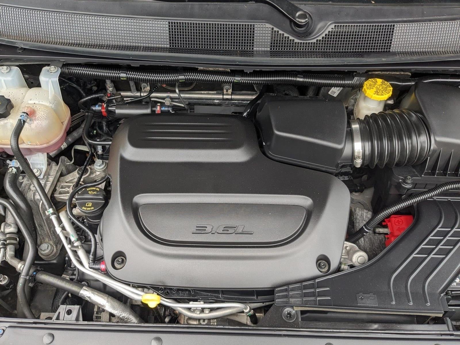2023 Chrysler Pacifica Touring L FWD