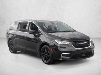 2023 Chrysler Pacifica Touring L FWD