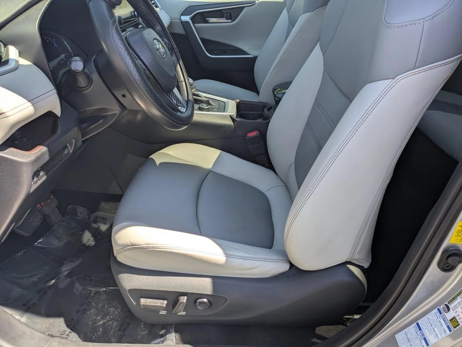 2019 Toyota RAV4 Hybrid Limited AWD (Natl)