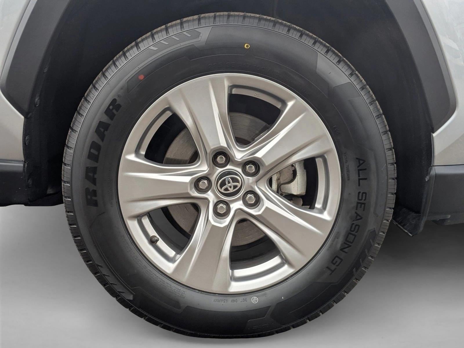 2024 Toyota RAV4 XLE FWD (GS)