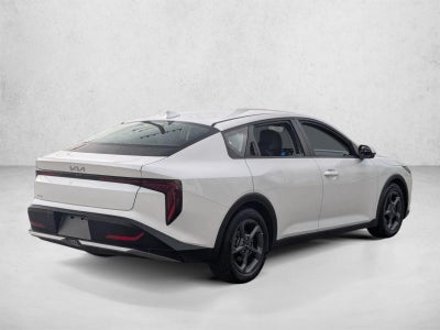 2025 Kia K4 LXS FWD