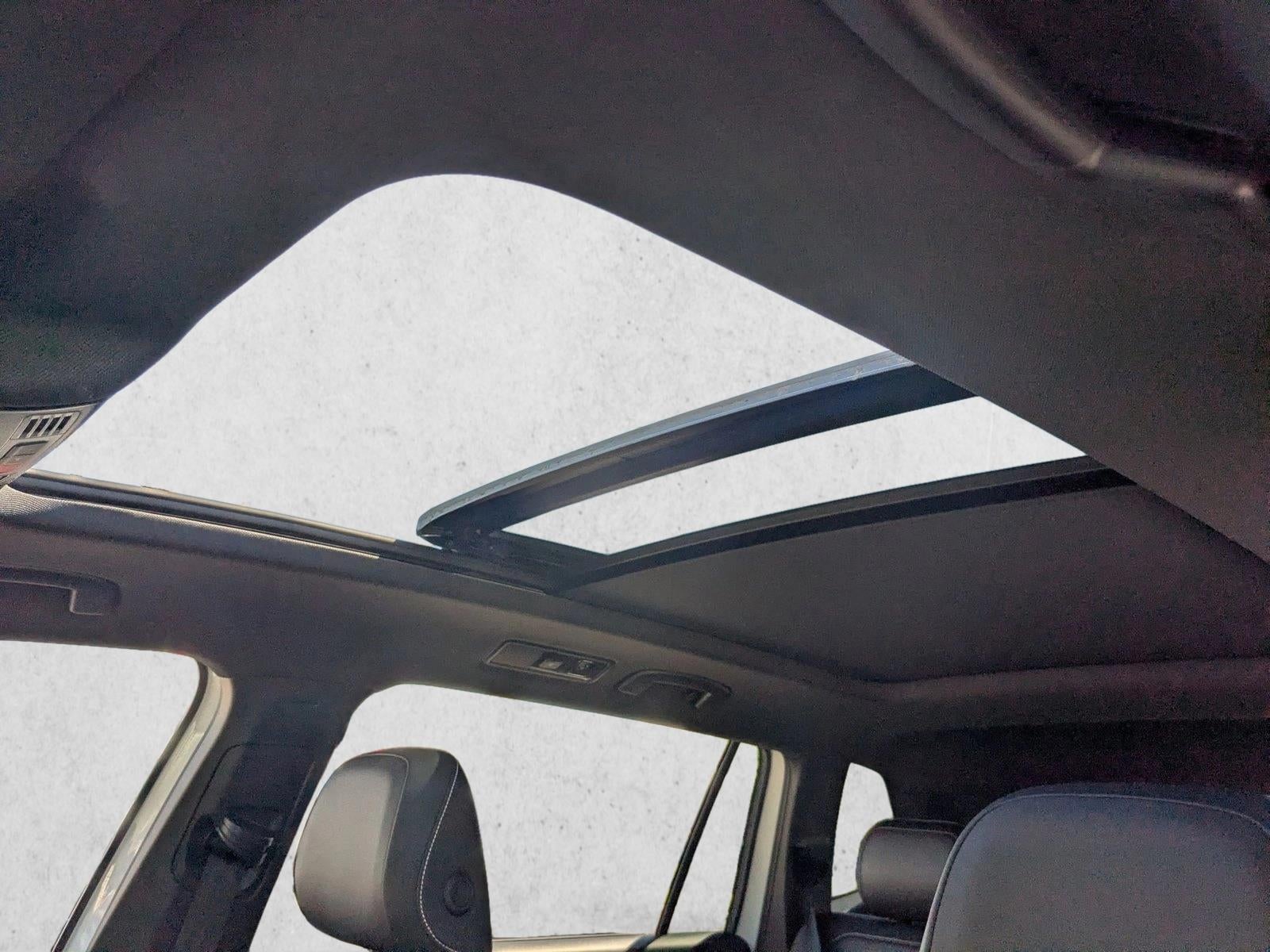 2023 Volkswagen Tiguan 2.0T SE R-Line Black 4MOTION