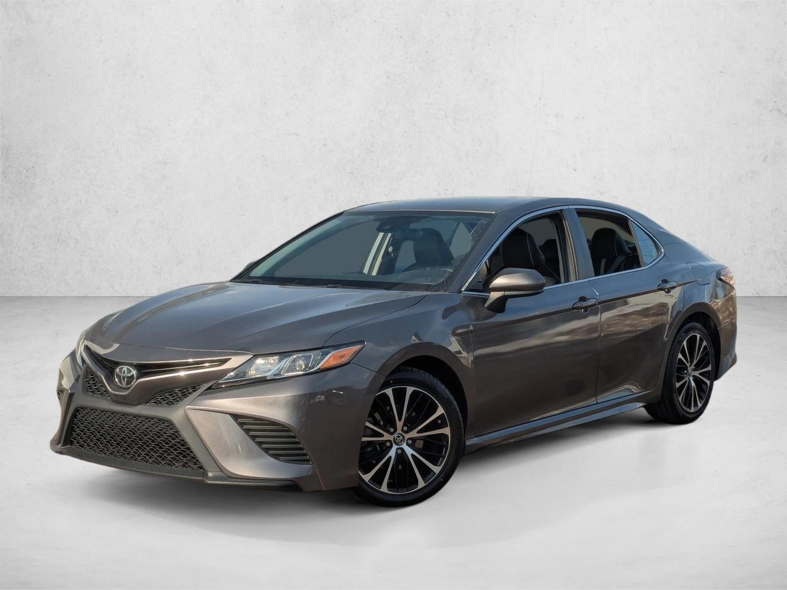 2019 Toyota Camry SE Auto (Natl)