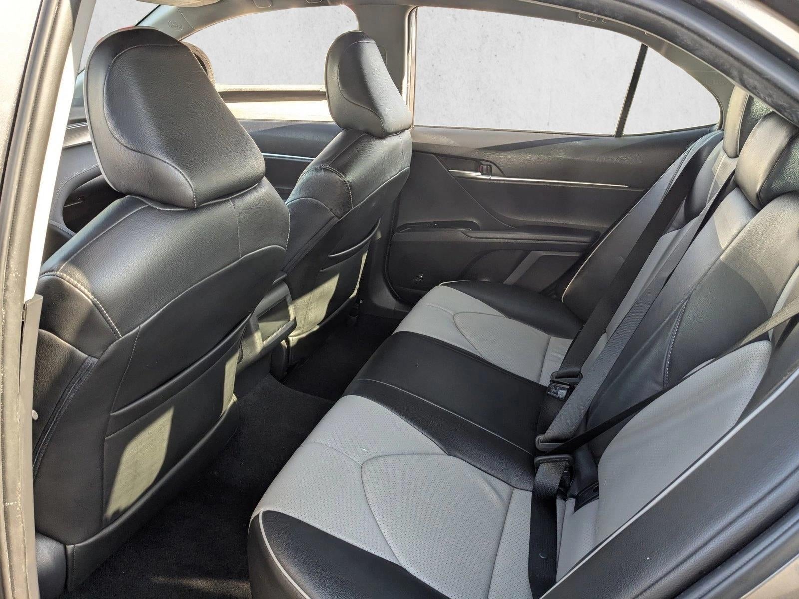 2019 Toyota Camry SE Auto (Natl)