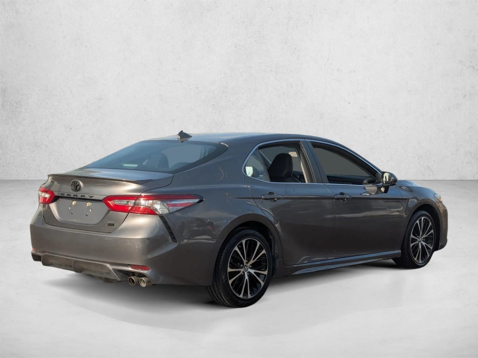 2019 Toyota Camry SE Auto (Natl)