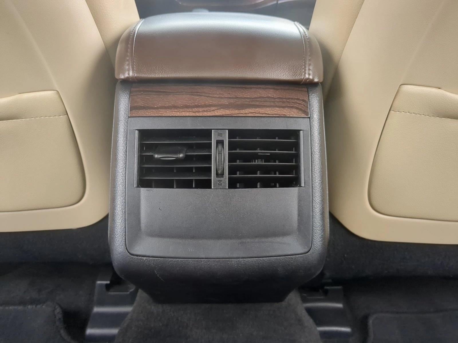 2015 Toyota Avalon 4dr Sdn XLE (Natl)