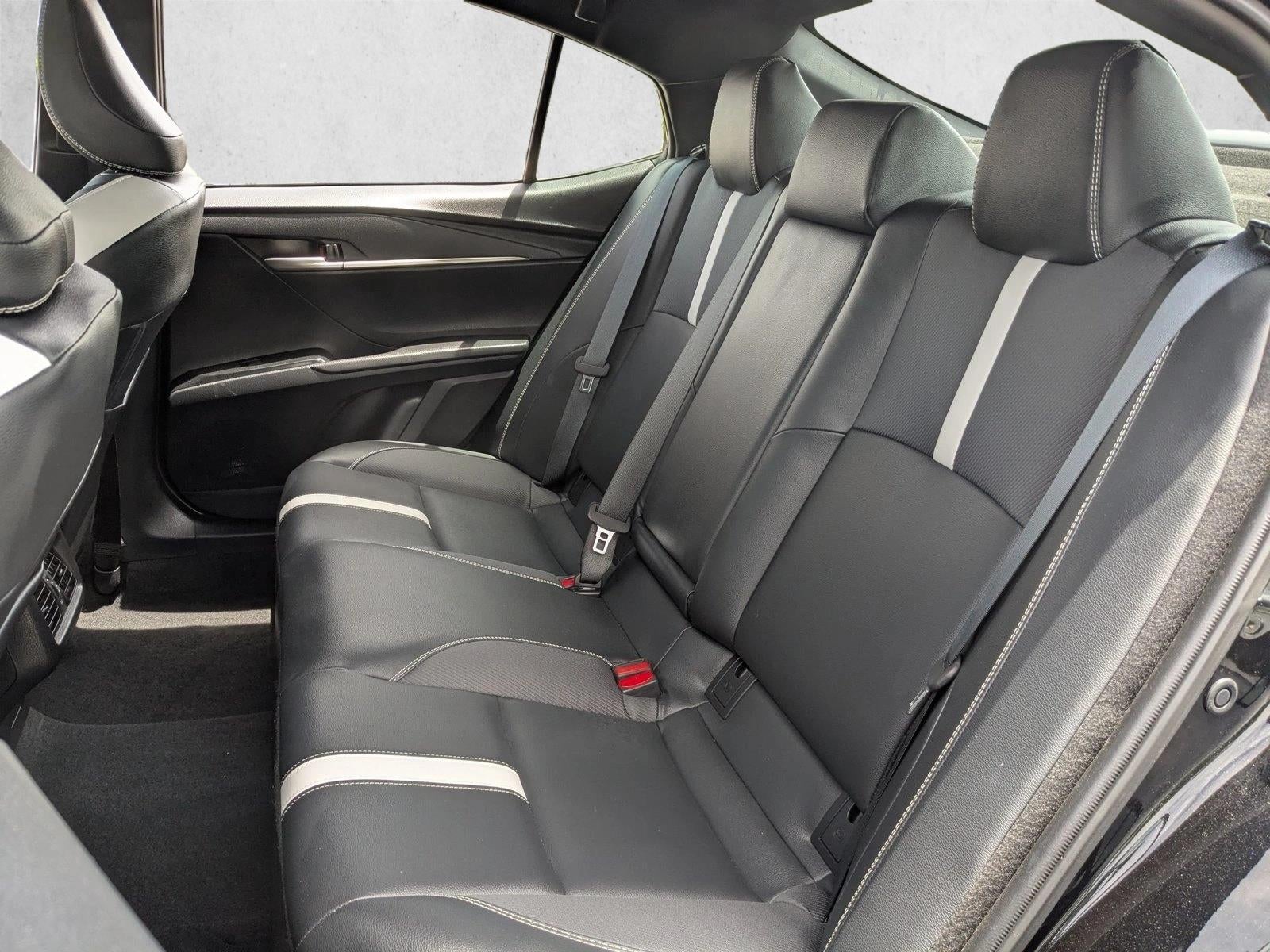2025 Toyota Camry LE (SE)