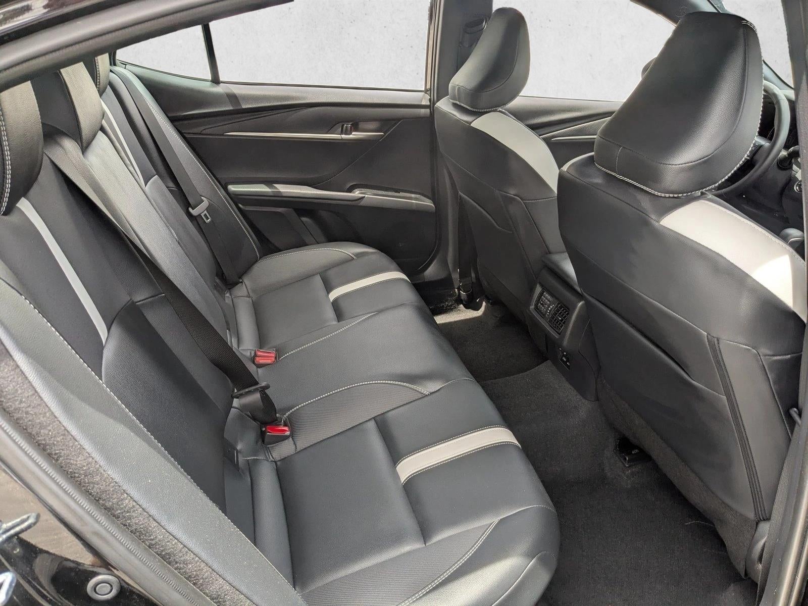 2025 Toyota Camry LE (SE)