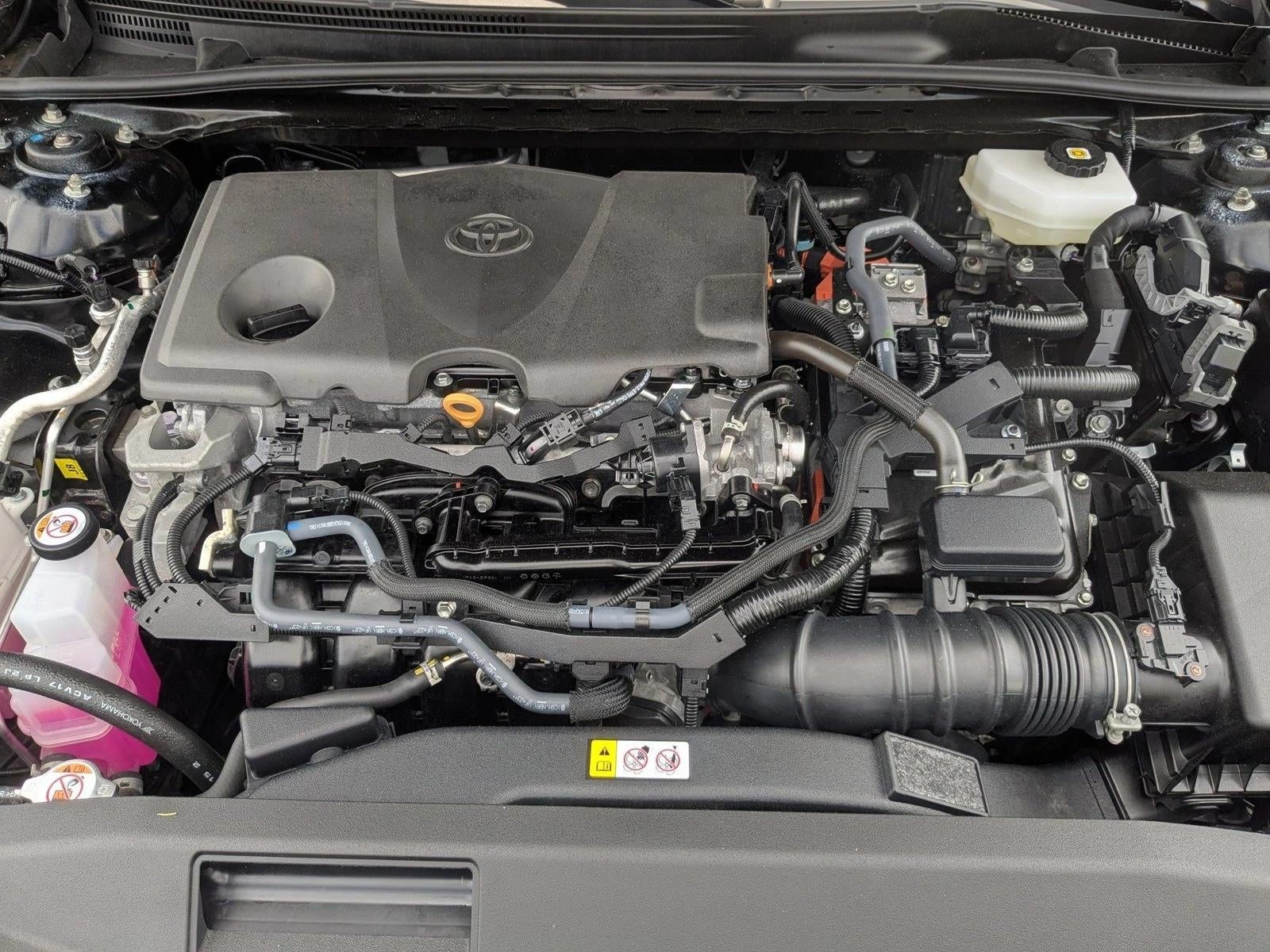 2025 Toyota Camry LE (SE)