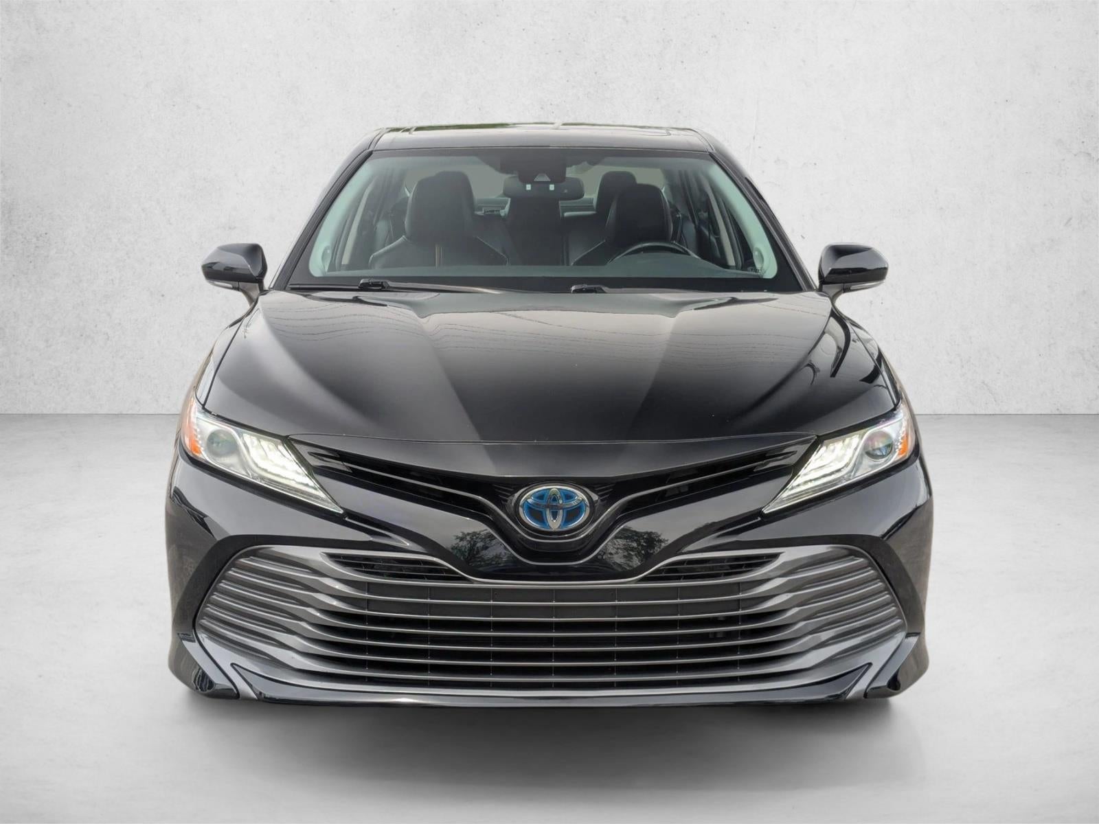 2020 Toyota Camry Hybrid XLE CVT (Natl)