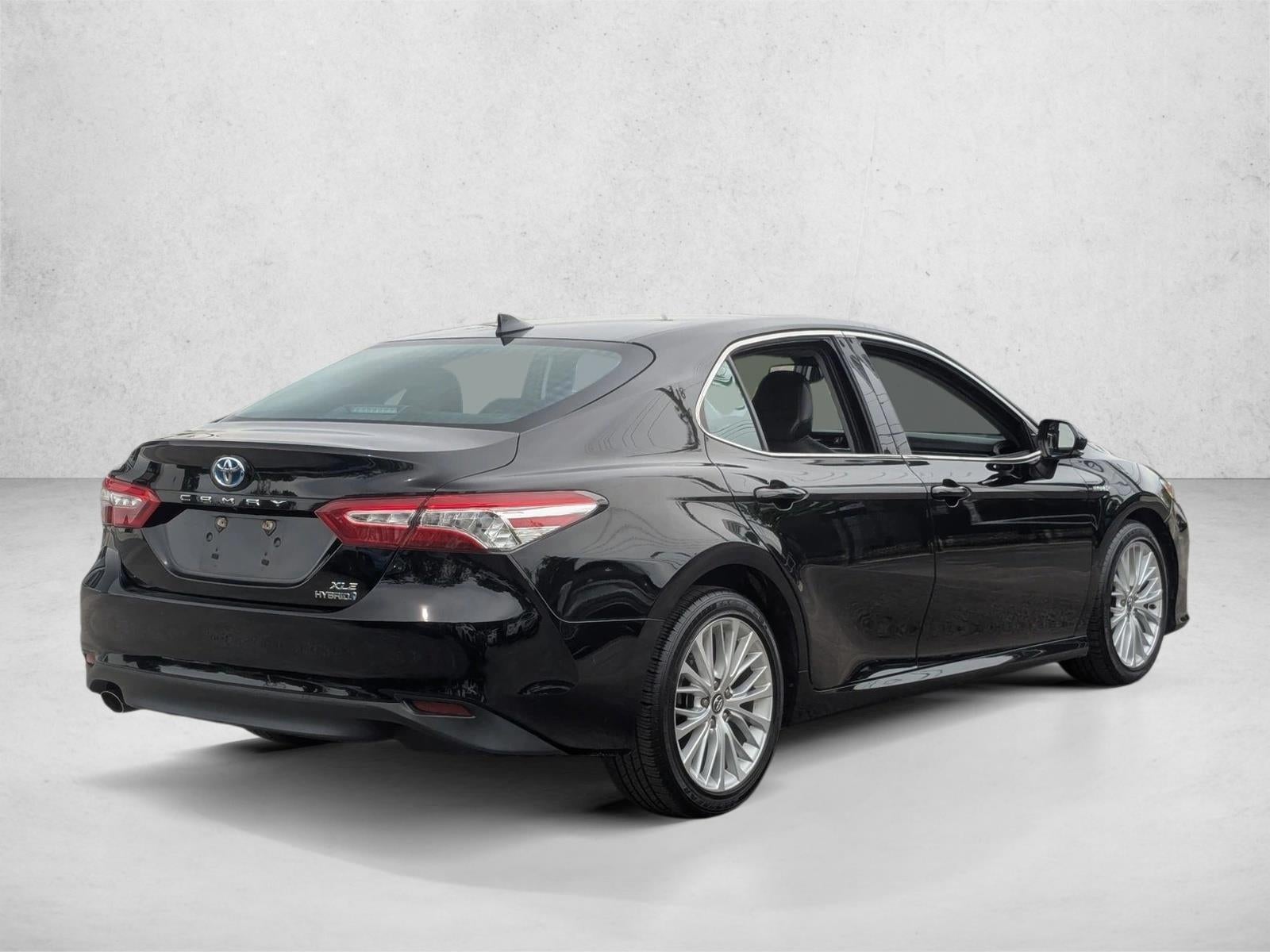 2020 Toyota Camry Hybrid XLE CVT (Natl)