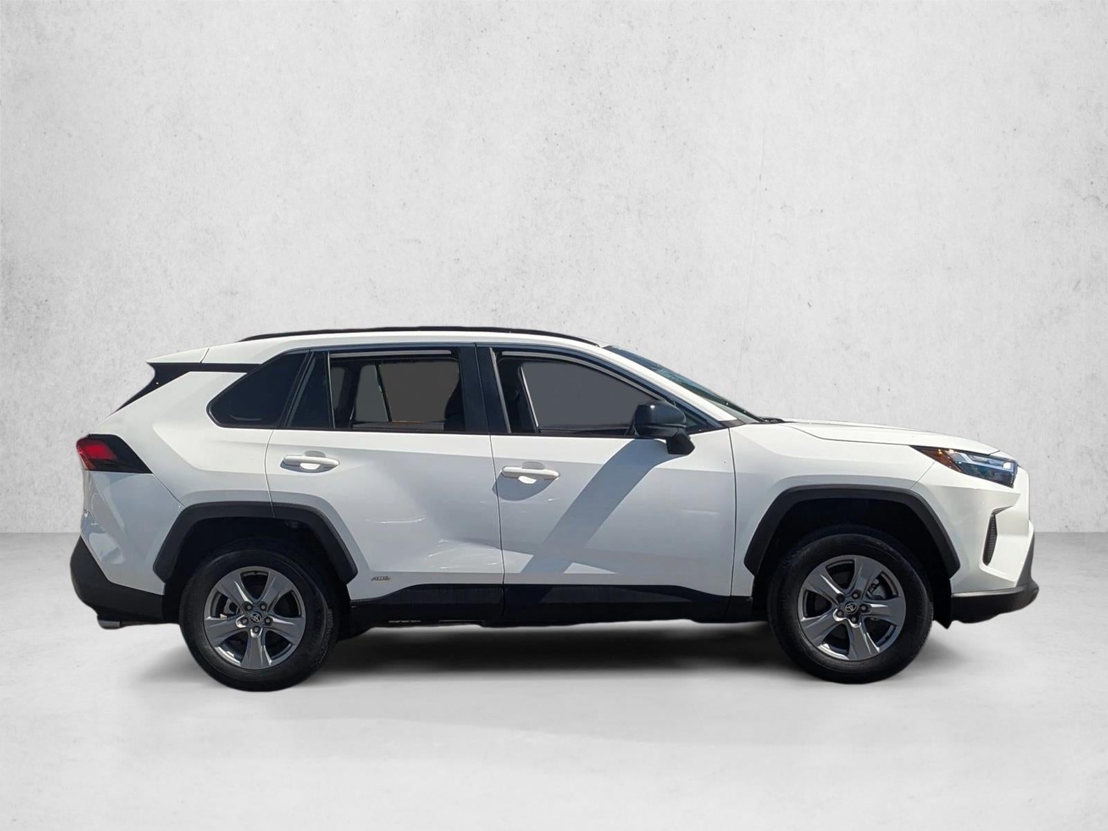 2025 Toyota RAV4 Hybrid LE AWD (Natl)