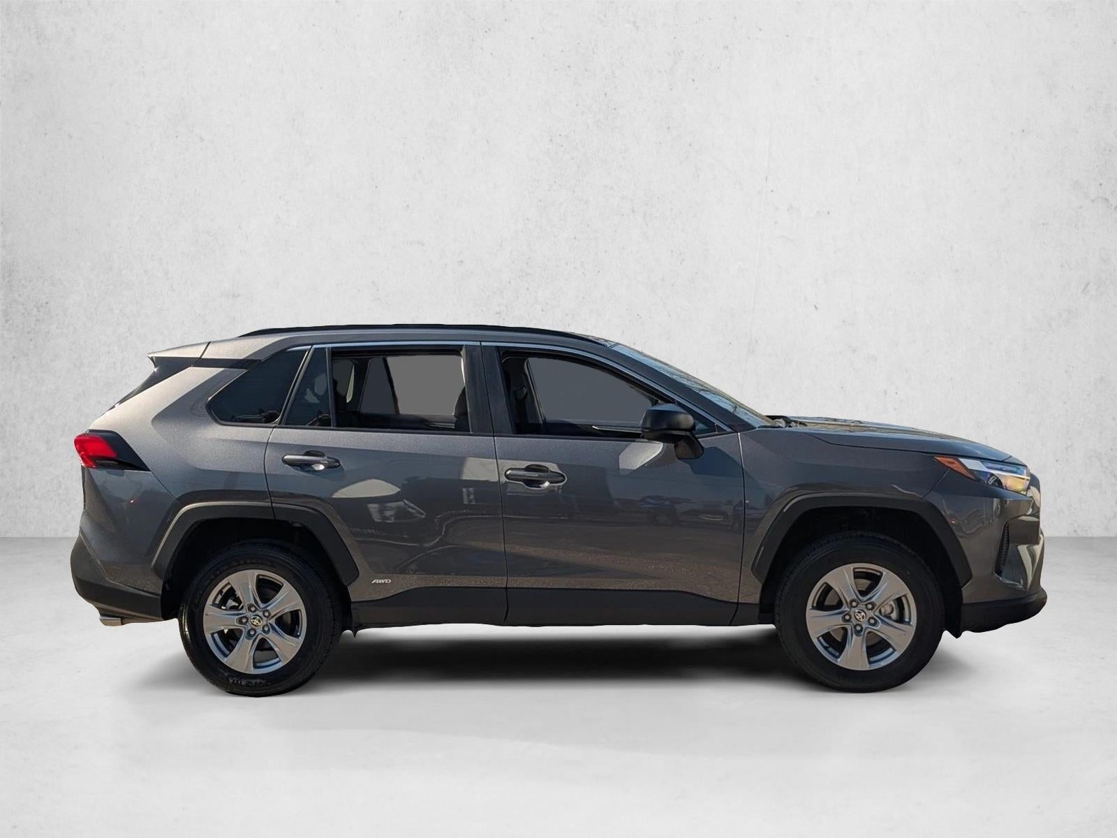 2025 Toyota RAV4 Hybrid LE AWD (Natl)