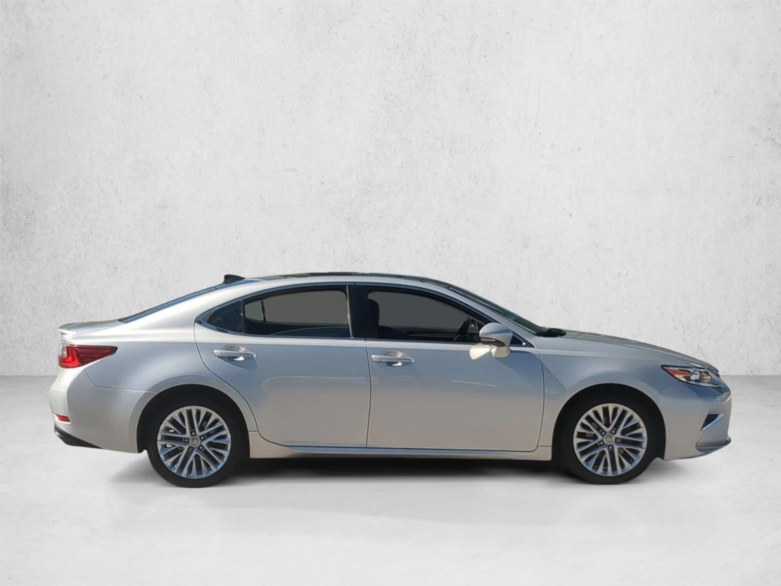 2016 Lexus ES 350 4dr Sdn