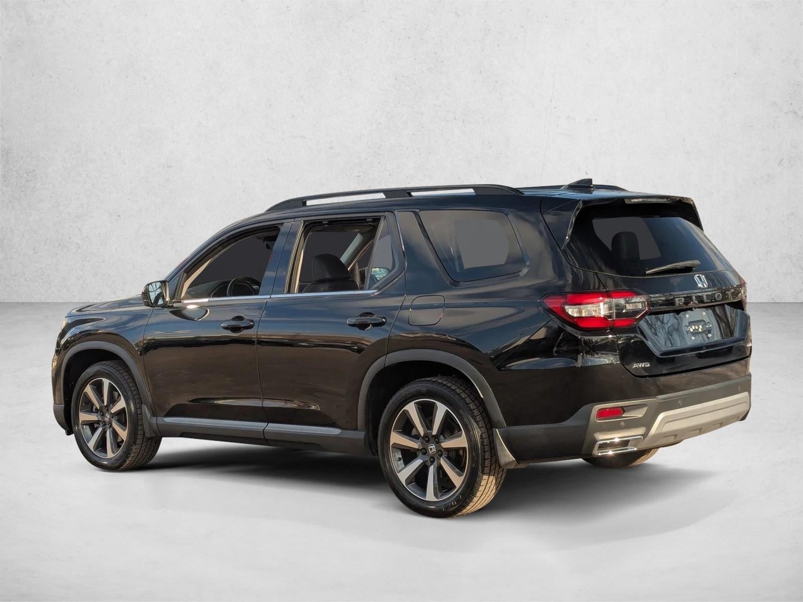 2023 Honda Pilot Elite AWD