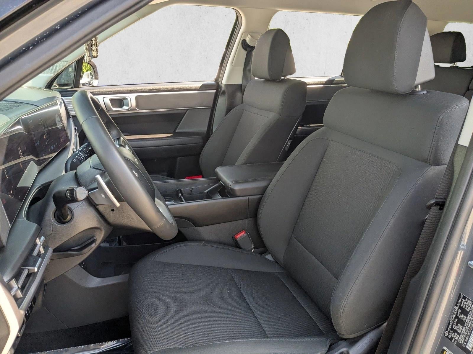 2025 Hyundai SANTA FE SE FWD