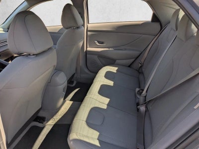2024 Hyundai ELANTRA SE IVT