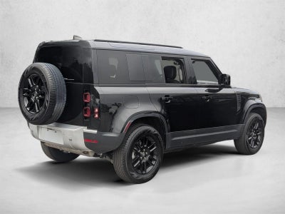 2025 Land Rover Defender 110 P300 S