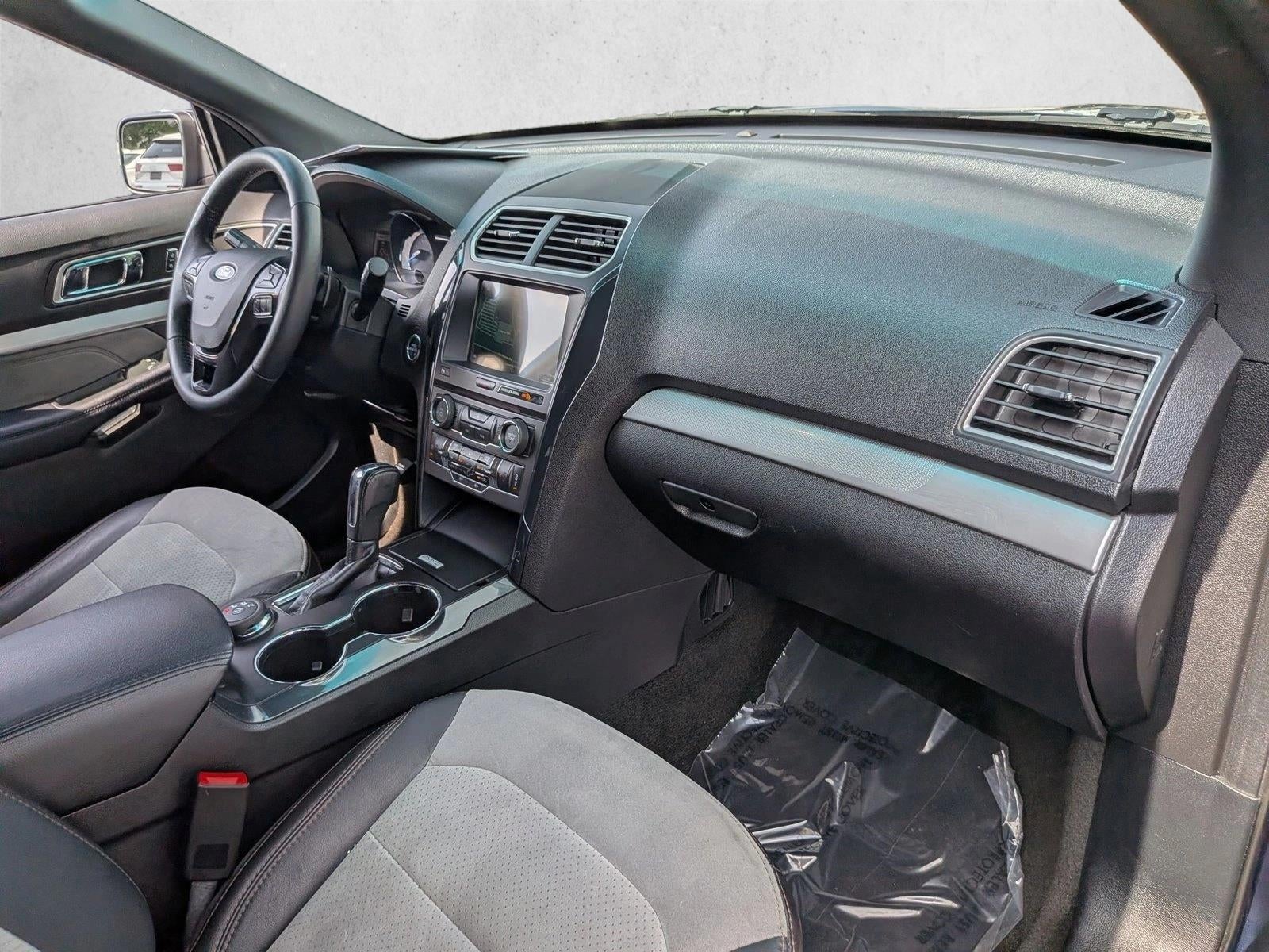 2017 Ford Explorer XLT 4WD