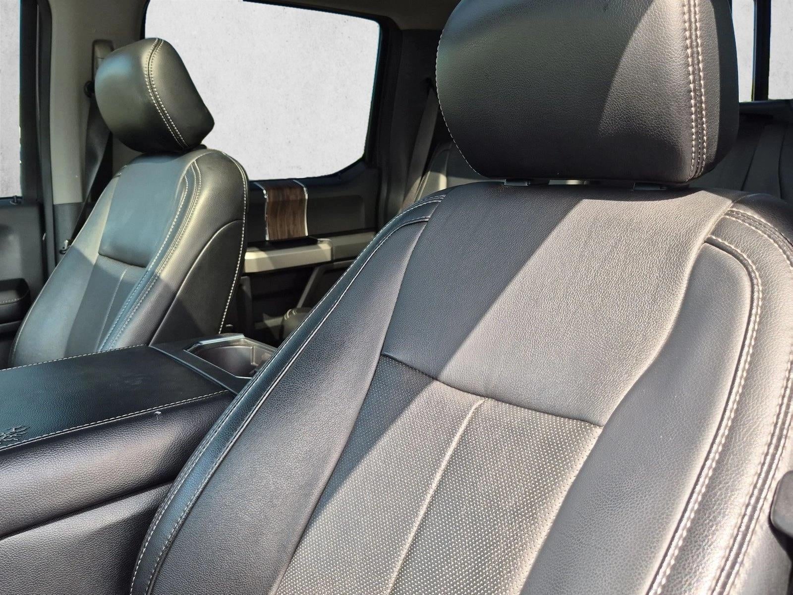 2019 Ford F-150 LARIAT 4WD SuperCrew 5.5' Box