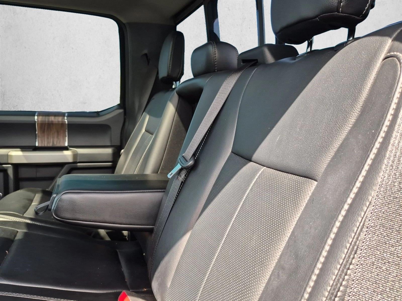 2019 Ford F-150 LARIAT 4WD SuperCrew 5.5' Box